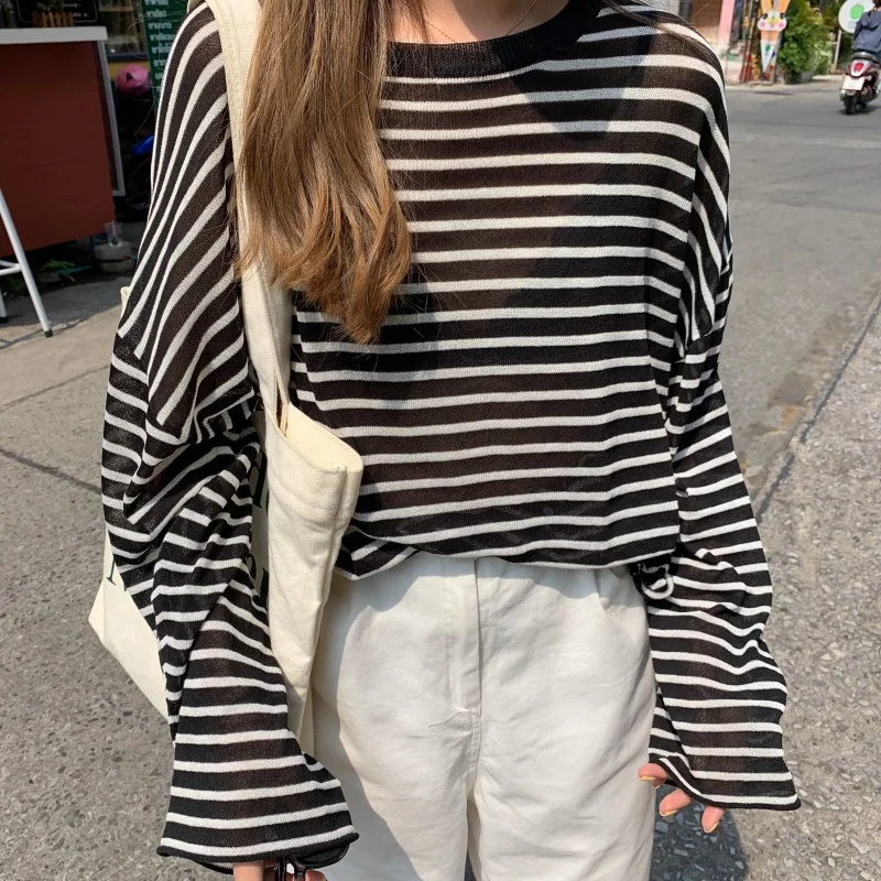 

Autumn new Korean ulzzang fashion striped loose thin long-sleeved sweater female chic Harajuku O-neck pullover female sweater