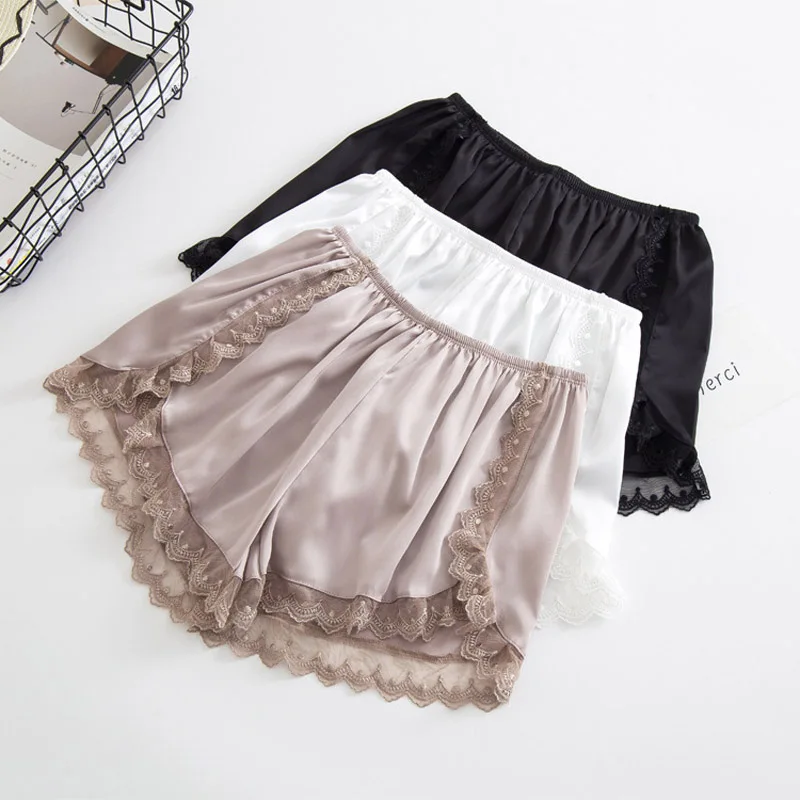 

New Women Shorts Plus Size Loose Lace Sexy Shorts Fashion Casual Mid Waist Ice Silk Short Femme Black White Breathable Panties