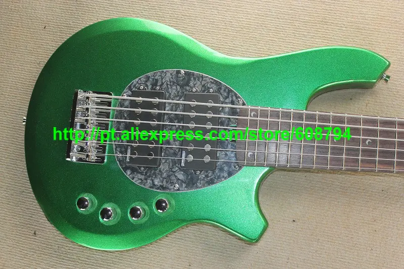 Custom 6 Strings Bass Guitar 9V Zoom in electronic Green