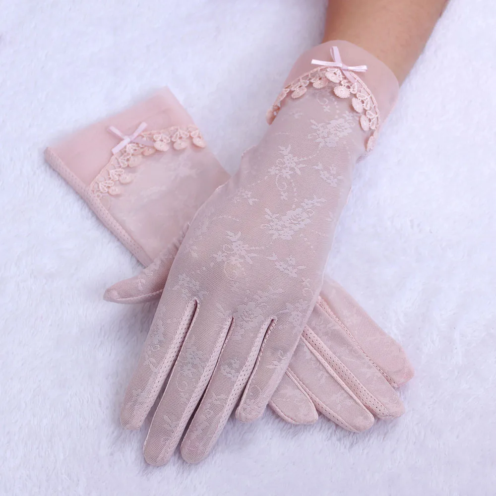 

Women's Summer Elegant Gloves Lace transparent Visible Gloves Gary Black Pink White 4 Colors Luvas Academia Gants Femmes