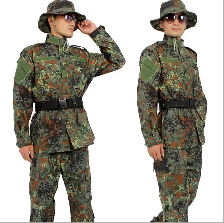 

German camouflage suite Woodland Army uniform German wwii uniforms Flecktarn