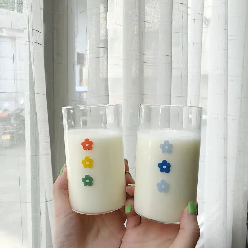 

VA Studio 300ml Lovely Daisy Glass Breakfast Cup Coffee Tea Milk Yogurt Mug Creative Simple and Fresh Good Morning Mug Gifts
