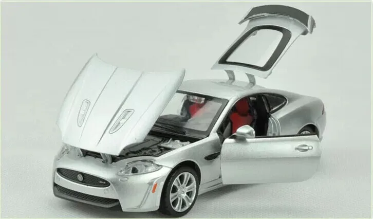 1:32 Масштаб сплав литья под давлением металлическая супер спортивная модель автомобиля для JAGUAR XKR-S Коллекционная модель вытяните назад игрушки автомобиль со звуком и светильник - Цвет: Серебристый