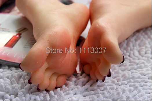 Nicole Oring Feet