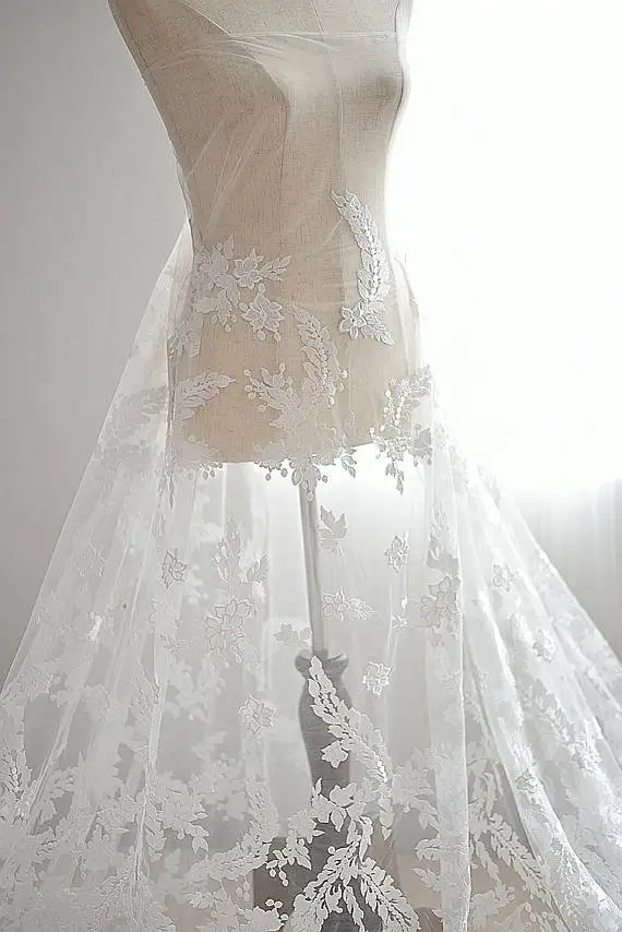 

5yards embroidered lace fabric with retro flowers, high end tulle lace fabric with florals embroidery, bridal lace fabric