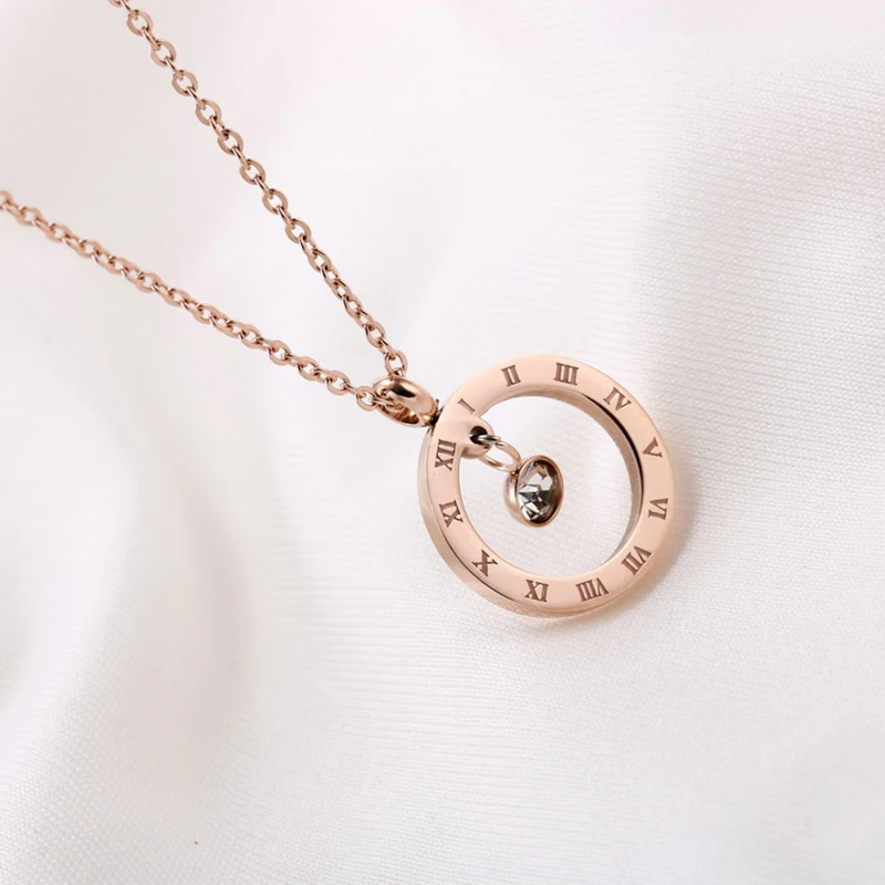 

Collier Femme Jewelry 2019 Rose Gold Roman Numeral Charm Necklace Stainless Steel Pendant Necklace for Women