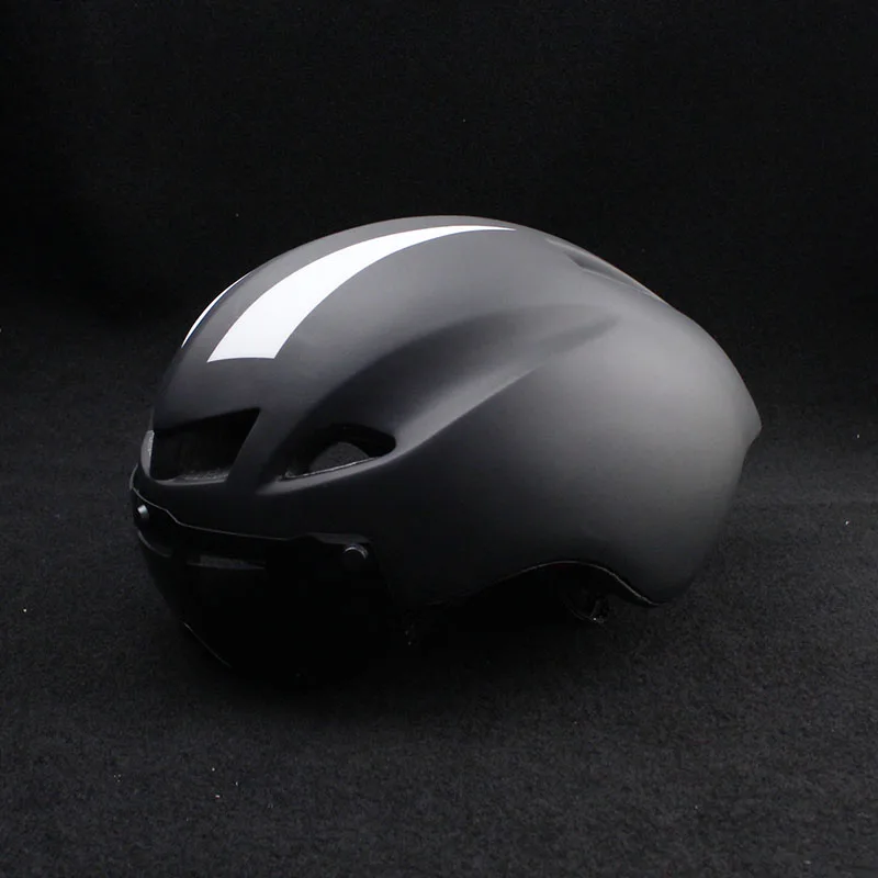 white black 1 lens