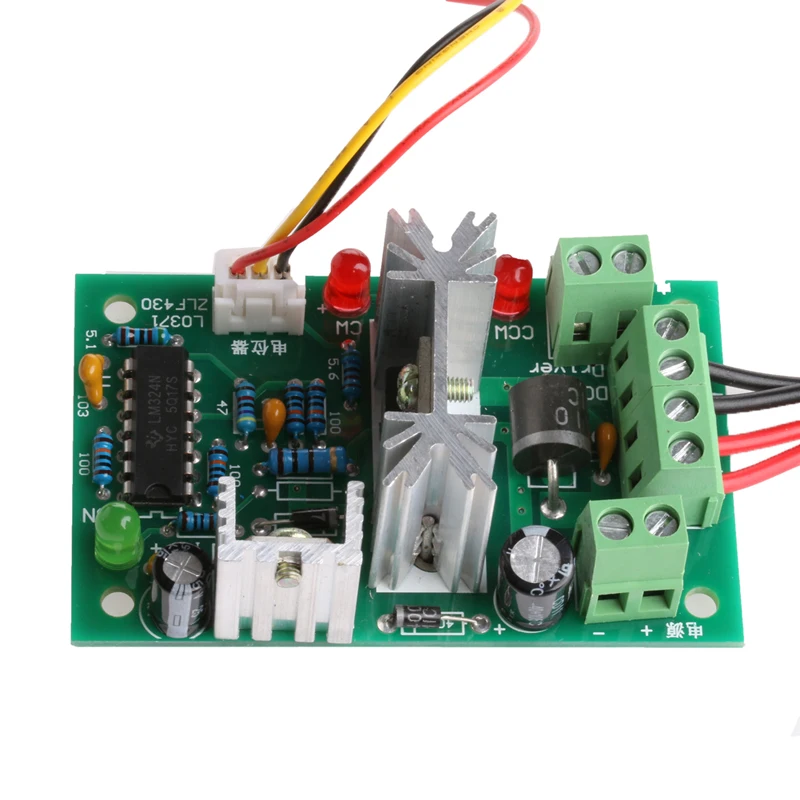 

DC Motor Speed Controller Reversible PWM Control Forward/Reverse Switch 10-36V