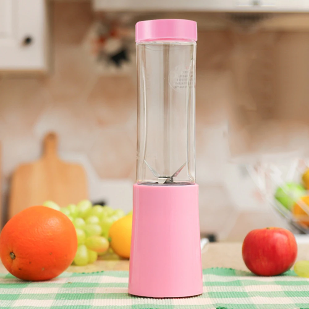 

Portable Mini Electric Juicer Small-Scale Domestic Fruit Juice Processor Student Extractor Blender Smoothie Maker