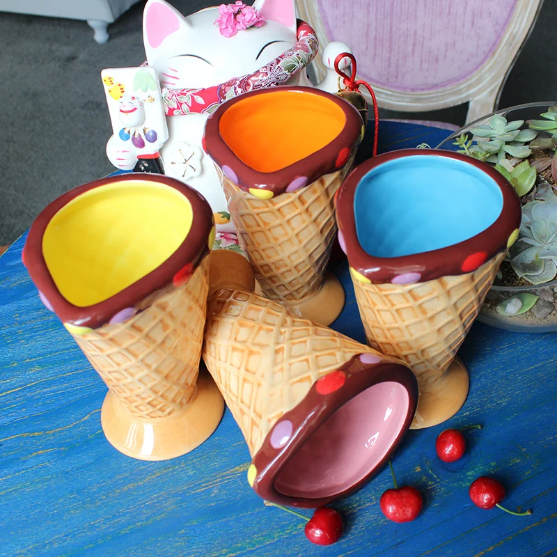

Painted Ceramic Cups Large Capacity Fashion Mugs Couple Water Cups Ice Cream Cone Cups Creative Cold Drinks Cups
