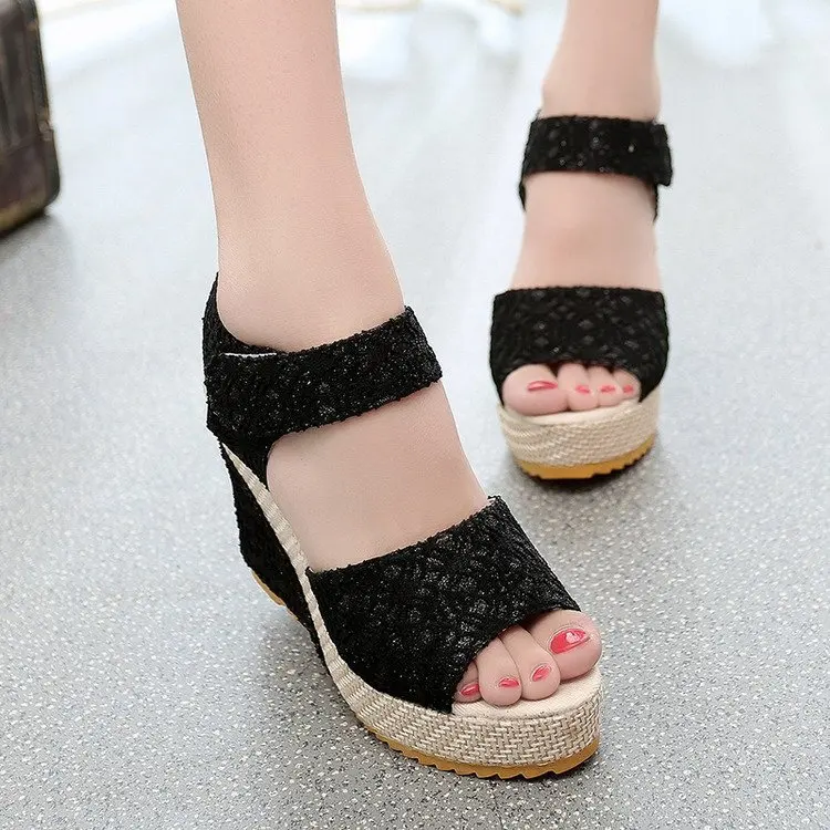 

Women Sandals 2019 New Summer Fashion Lace Hollow Gladiator Wedges Shoes Woman Slides Peep Toe Hook Loop Solid Lady Casual