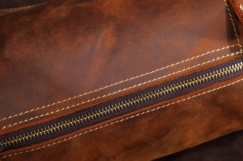 Everyday Talarurus Leather Messenger Bag