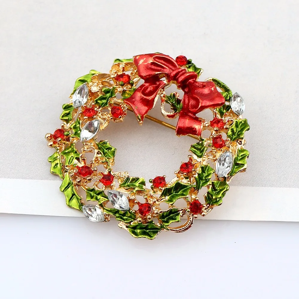 Stylish Garland Brooch
