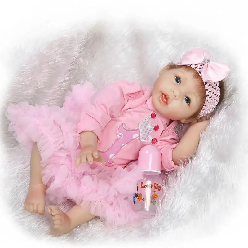 Baby Reborn Doll 22 Inch Lifelike Soft Silicone Reborn Toys Fashion Gift for Girls Newborn Babies Toys