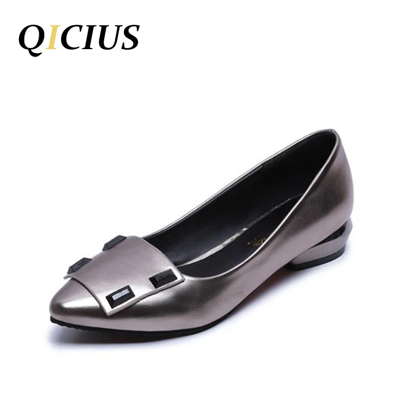 

Basic PU Leather Pointed Toe Flats Women Rivet Slip-on Casual Shoes Flats Woman Q0113