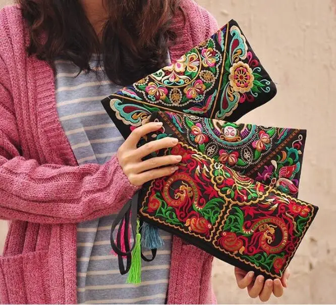 

1pcs/lot national style Women Wallet Embroider Purse Clutch Mobile Phone Bag Coin Bag soft cotton casual wallet