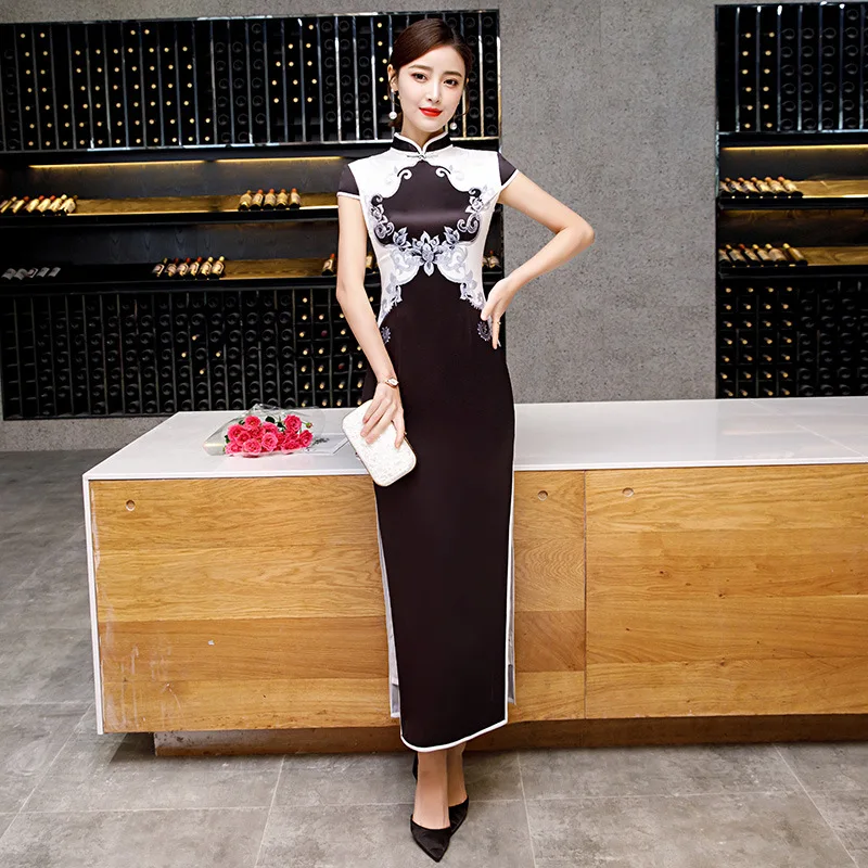 

High Fashion Black White Handmade Button Novelty Vietnam Long Dress Vintage QiPao Short Sleeve Print Long Dress Plus Size S-4XL