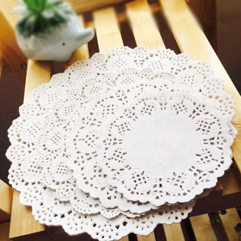 

100pcs/set Vintage Napkin Romantic Hollowed Lace Paper Doilies Cake Holder Crafts Paper Doyleys for Wedding Decoration Party