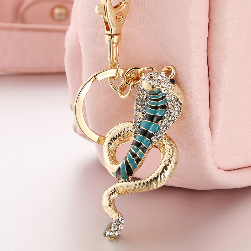 

Latest Keychain Car Keychain Ms. Bags Pendant Ms. Gift, Cute Cobra Pendant
