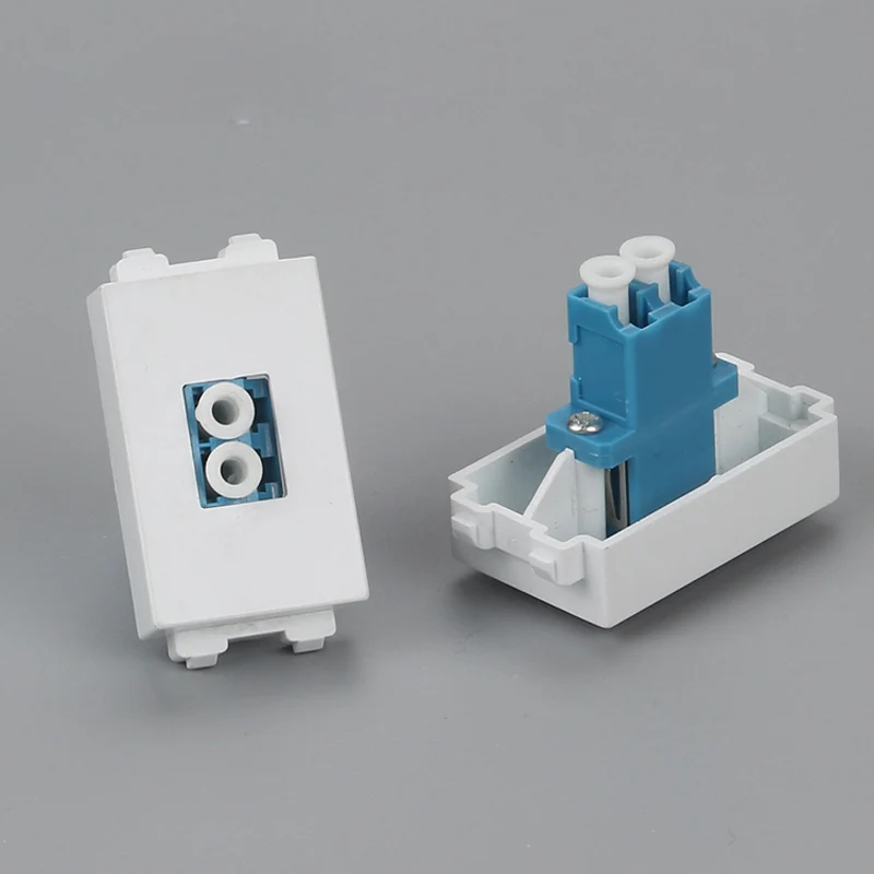 Fiber Optic Coupler slot pic 1
