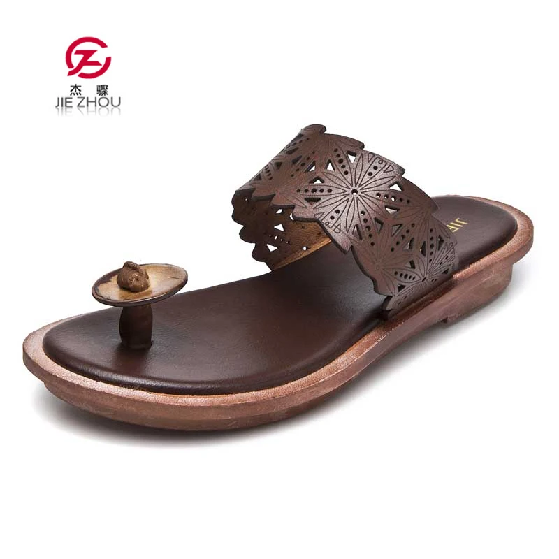 

Retro ethnic style Genuine Leather Flip-flops Female summer 2019 new Outside Non-slip Flat beach shoes Woman Slippers
