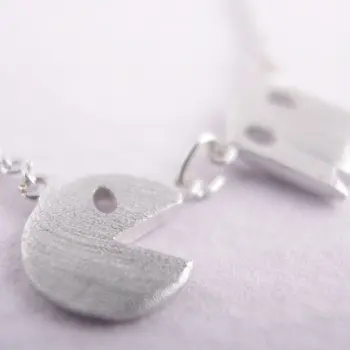 

Daisies Pendant Necklace fun character humorous PacMan necklace gift wedding For Girl Women 10pcs/lot