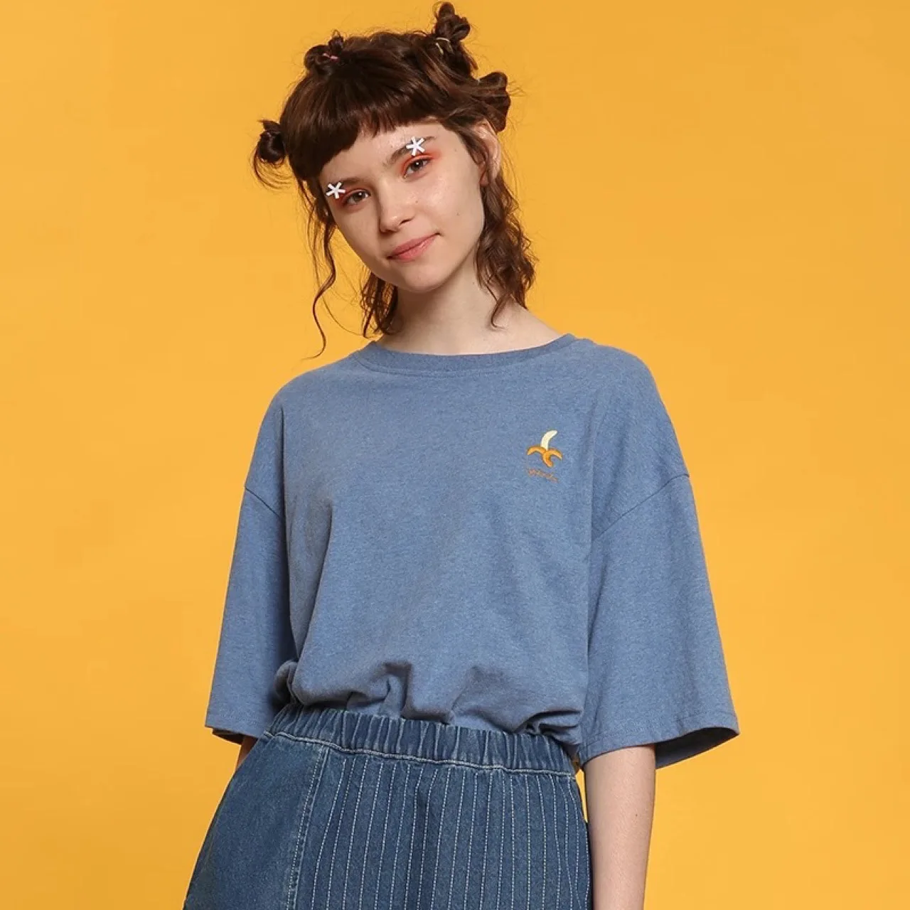 

High Quality Women's T-shirts Cartoon Banana Embroidery Blue Gray Original Playful T Shirt Harajuku Short Sleeve Loose Casual