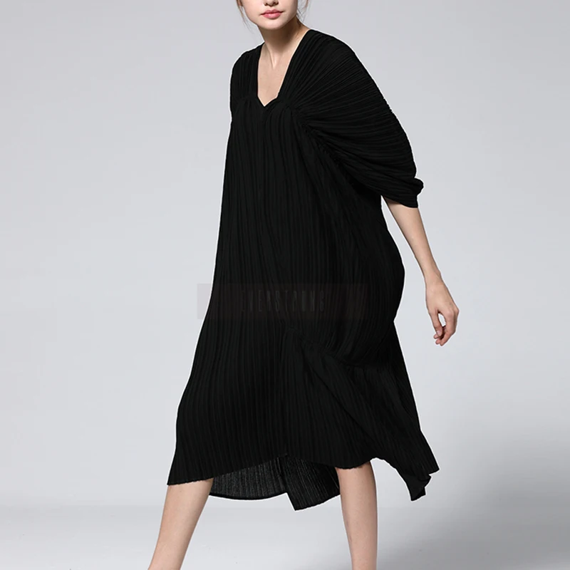 V Noir Taille Chauve Lâche Grande Femme Changpleat 2019 See Chart Manches Pour Mode Femelle Miyak Plissée Printemps Robes souris D11 cou Marée Été Robe POZiXTku