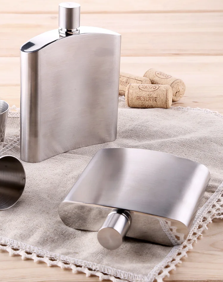 Men S Outdoor Portable Mini Cute Flagon Russian Japanese Style 304 Stainless Steel 6 Oz Hip