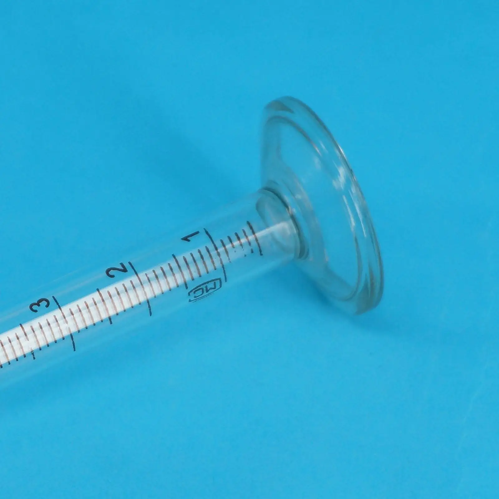 Lab Glass Graduated Measuring Cylinder 5ml 110mm Height With Spout Glassware
