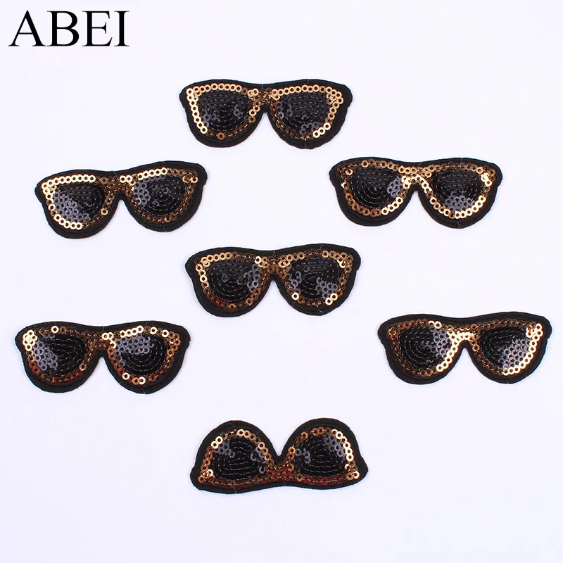 

10pcs/lot Sequined Glasses Patches Iron On Sunglasses Stickers Garments Jeans Coats Backpack Appliqued DIY Patchwork Accessories