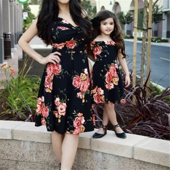 

Family Mother and Daughter Dress Floral Printed Off Shoulder Summer Sleeveless Matching Women Girl Casual Clothes Family Costume