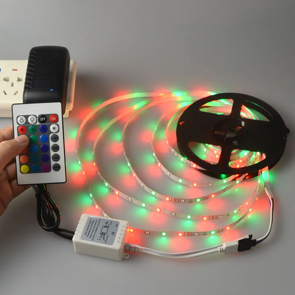 5 м 3528 SMD RGB Светодиодная лента Гибкая 300 светодиодный s световая ЕС вилка 12 В 3A