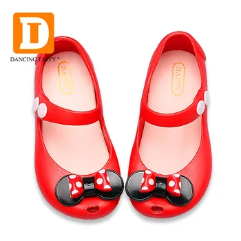 

Kids Garden Shoes 2019 New Mini Mickey Sandals Jelly Crystal Children Shoes Mickey Minnie Rubber Girls Slippers Princess Shoes