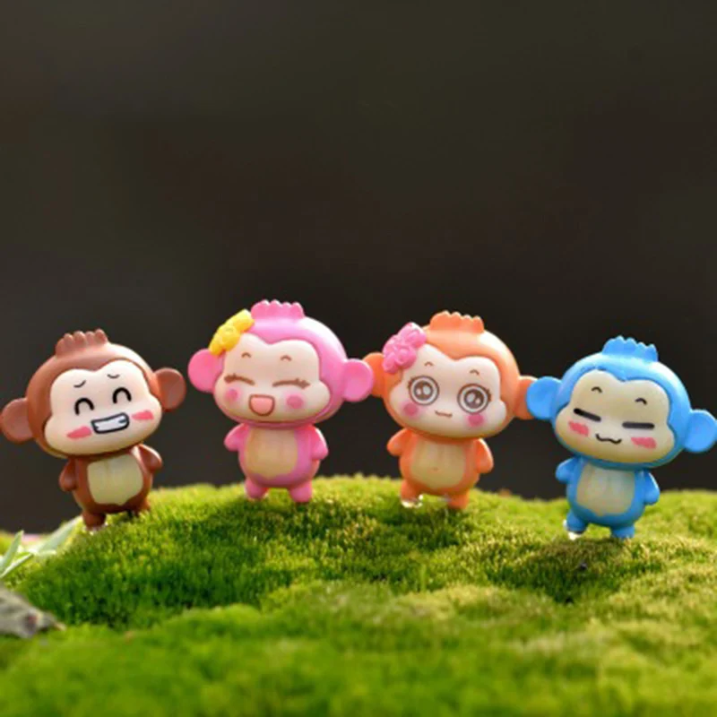 

ZOCDOU 4 Pieces Cartoon Sweet Monkey Small Resin Statue Mini Figurine Crafts DIY Cute Ornament Miniatures Home Gardon Car Decor