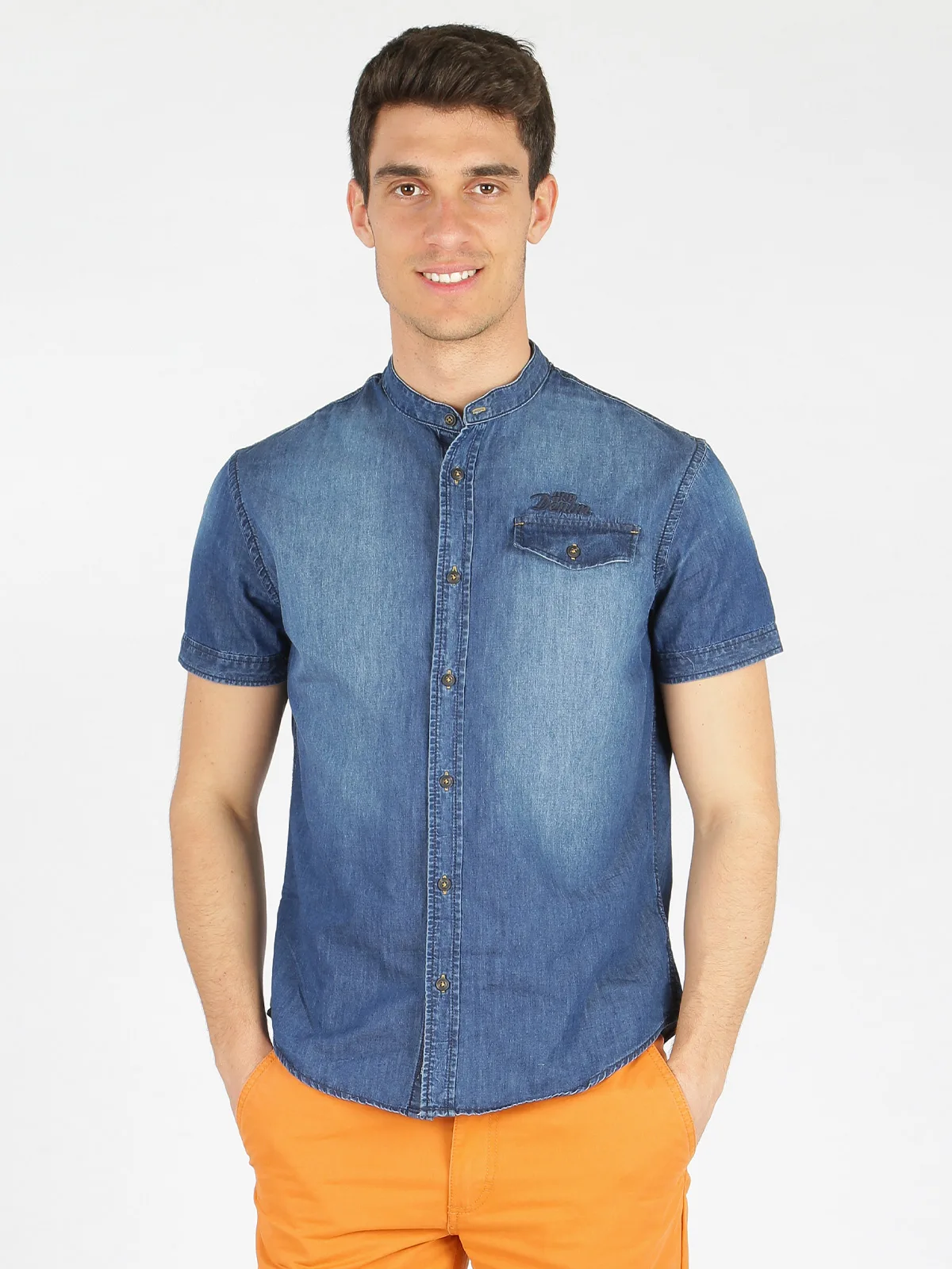 Denim shirt short sleeve-in Casual Shirts from Men's Clothing on ...