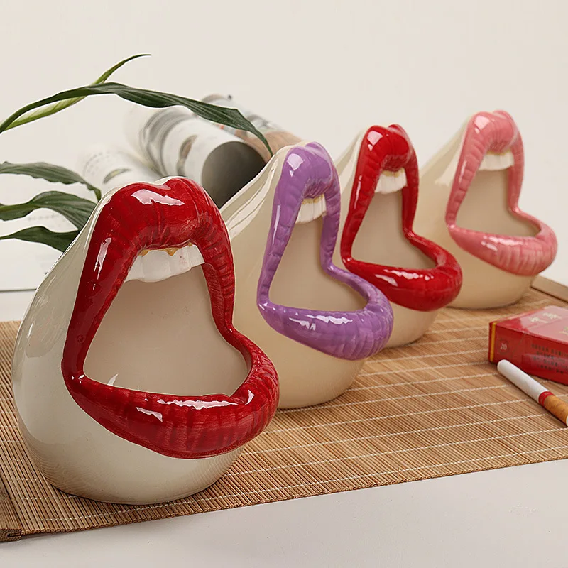 

Ashtray Lips Ceramic Ashtray Craft Creative Multifunctional Pet Hamster Nest Cooling Mouth Fashion Home Decoration Craft Gift
