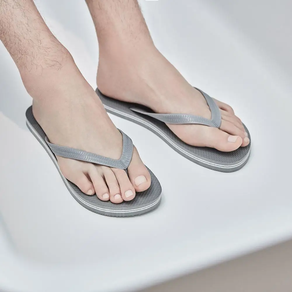 revo flip flops