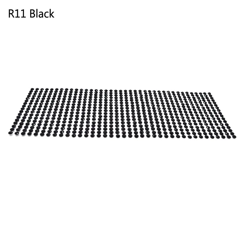 R11 Black