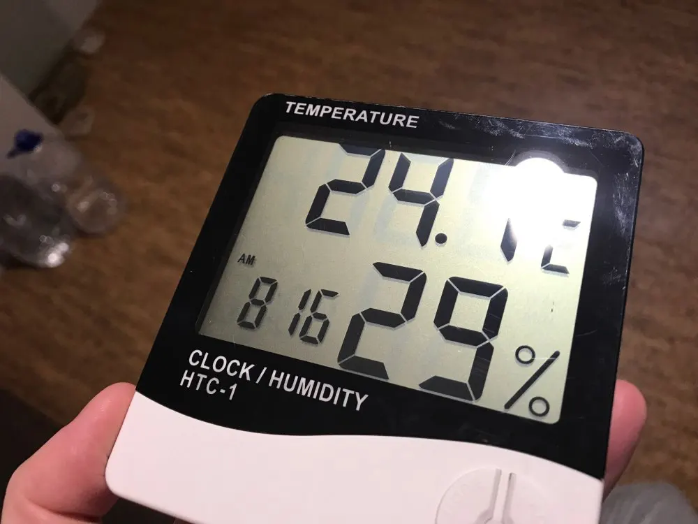 UTB8le.8eXPJXKJkSahVq6xyzFXaJ