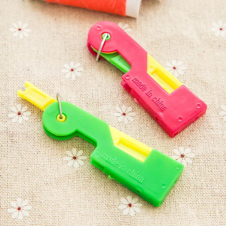 

New Elderly Use Automatic Easy Sewing Needle Device Threader Thread Guide Tool