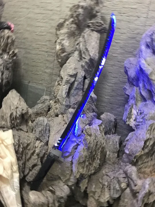 

Overwatch Genji Skin Carbon Fiber Weapon Cosplay Replica Sword with Light