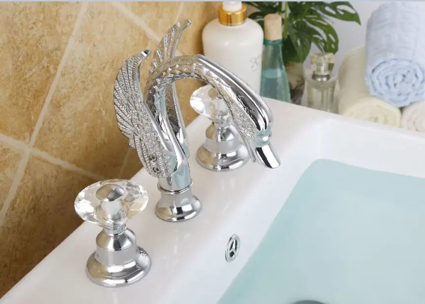 Free shipping 3 PIECEs chrome clour crystal knobs swan sink faucet