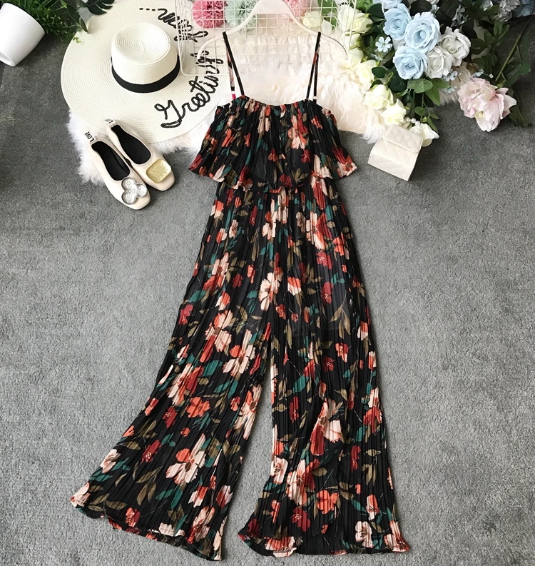 2020 new fashion women's rompers Summer floral chiffon strap bohemian pleated ruffled jumpsuit 2020 new fashion women's rompers Summer floral chiffon strap bohemian pleated ruffled jumpsuit