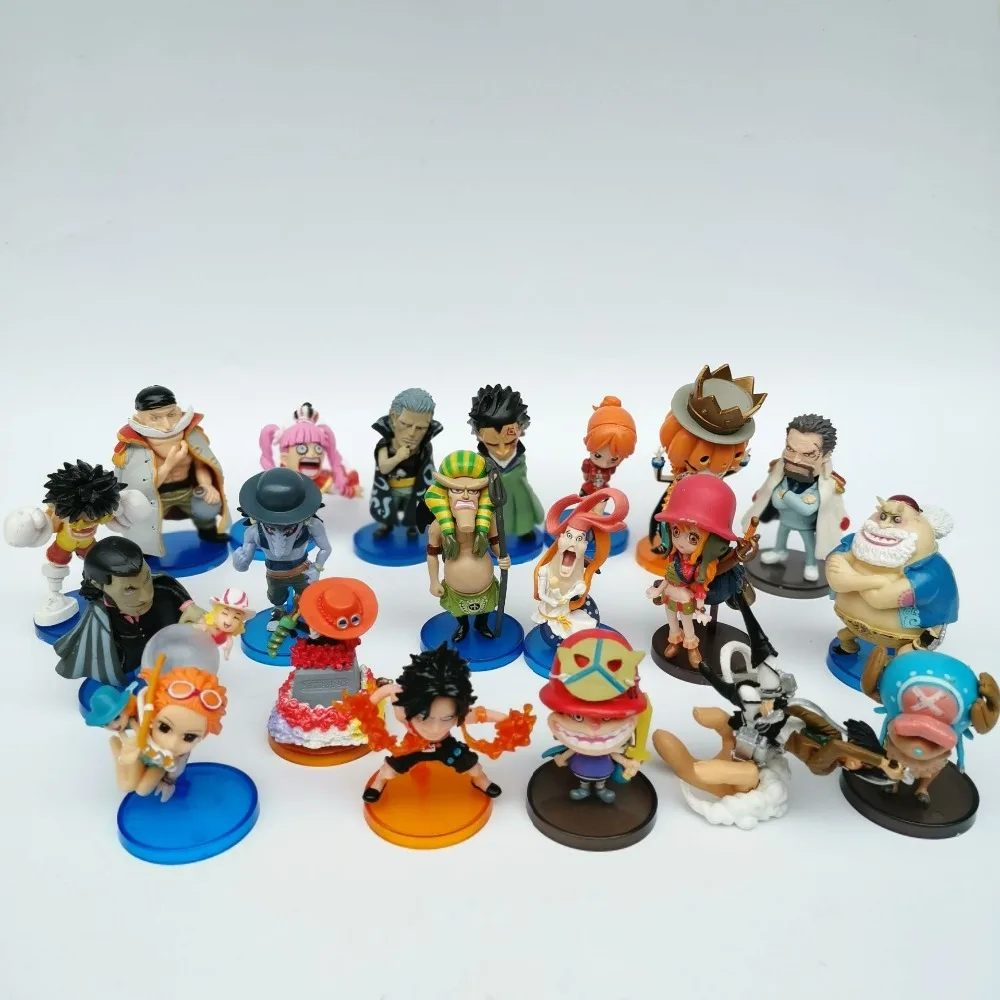 Случайный 10 шт./лот одна деталь Фигурки игрушки Пластиковые ПВХ модели персонажей из мультфильмов куклы игрушки для детей Декор автомобиля