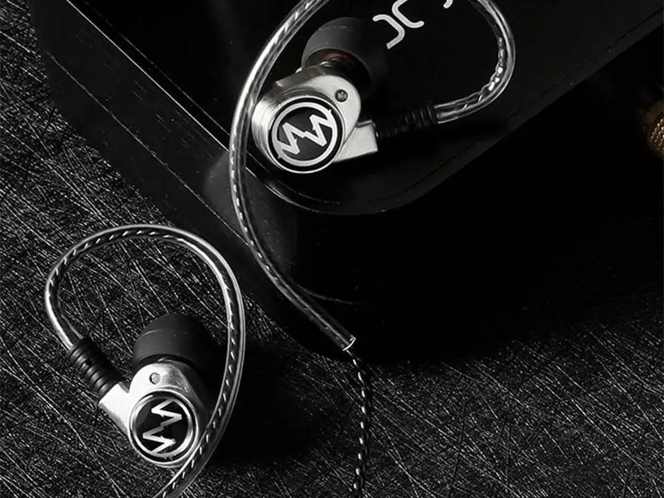 Macaw GT600S Dynamic Driver Balanced Armature Hybrid MMCX Hi Fi Hifi Music Monitor Audiophile In ear Earphone Earbuds