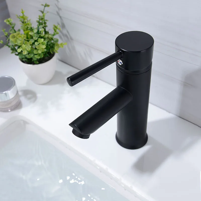 9345117760_1015778355