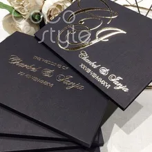 Cocostyles пользовательские крутые черные сложенные в твердом переплете свадебные пригласительные открытки с золотым фольгой для нейтральных свадебных вечеринок