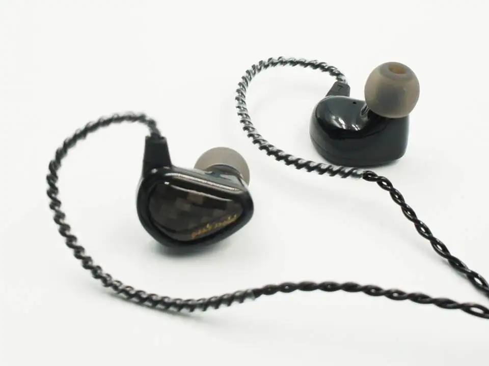 Geek Wold GK3 3 Dynamic Drivers HiFi Audiophile In ear Earphones IEMS Music Monitor Studio DJ Earbuds