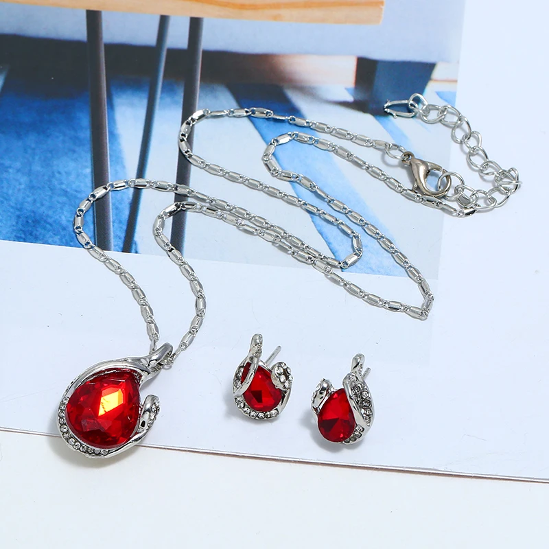 

4 Colors New Blue Bride's Austrian Crystal Heart Jewelry Sets Charms Women choker Chain Necklace Earrings sets